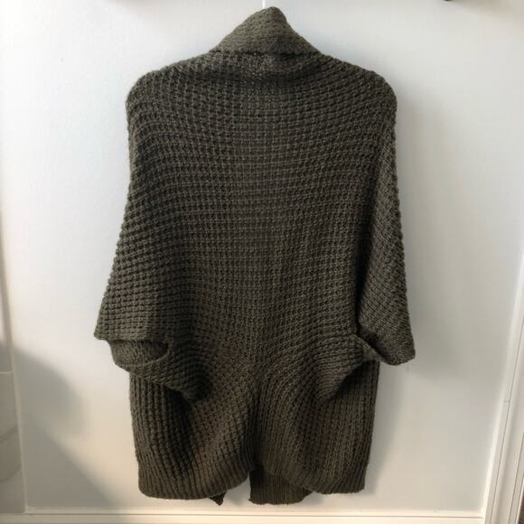 Only Women's Olive Green Knit Knee Length Short Sleeve Cardigan Size M - Picture 2 of 4